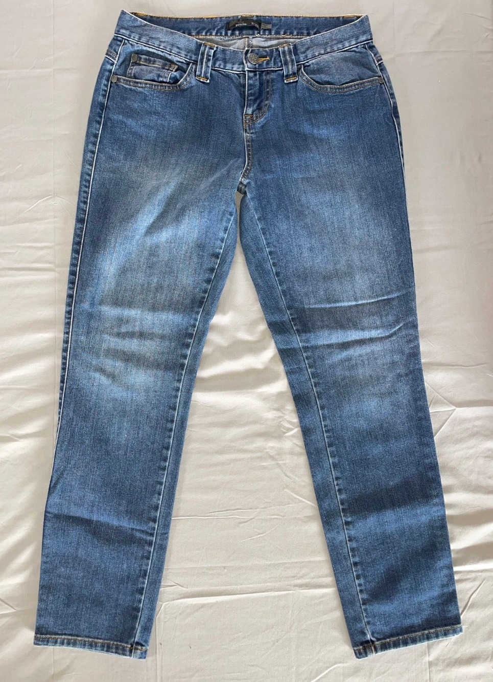 Prana Lightweight Stretch Denim Boyfriend Jeans. Perfectly Broken In, Size 2.